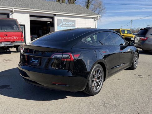 Used 2021 Tesla Model 3 Standard Range Plus image 6