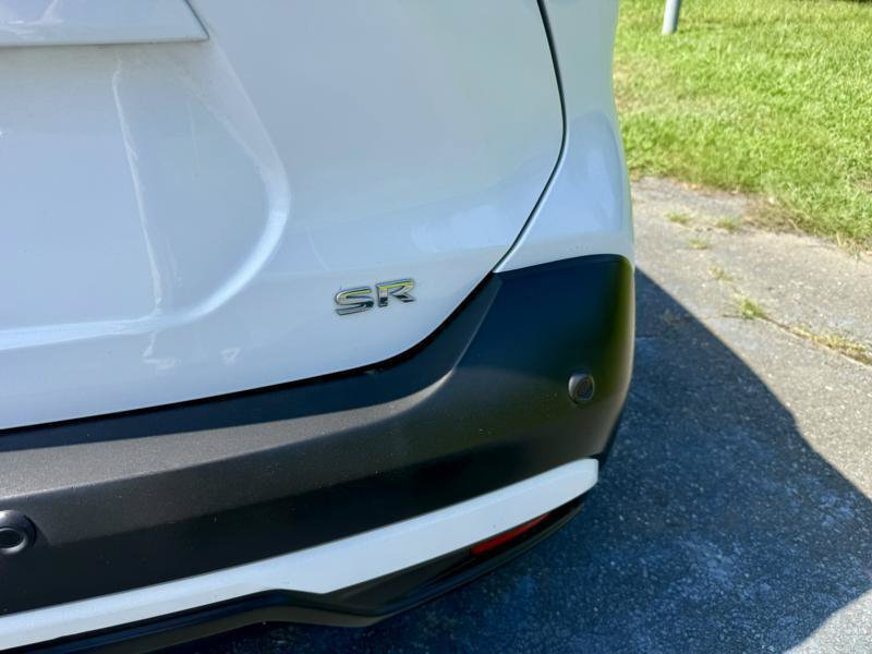 Used 2020 Nissan Kicks SR FWD image 5