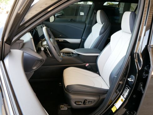 Used 2026 Lexus TX 350 AWD w/ Technology Package image 2