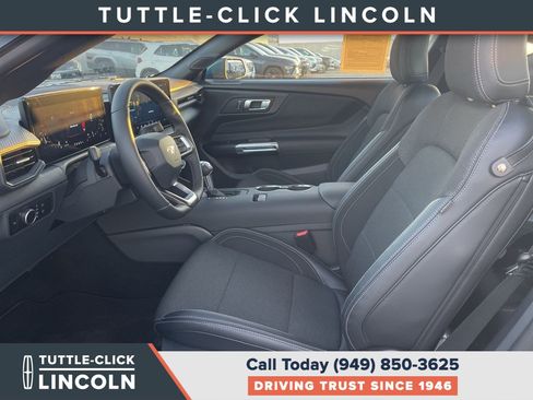 Used 2026 Ford Mustang Coupe RWD image 17