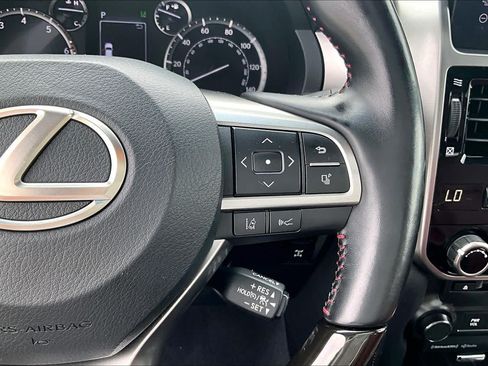 Used 2022 Lexus GX 460 Luxury w/ Sport Design Package AWD/4WD image 21