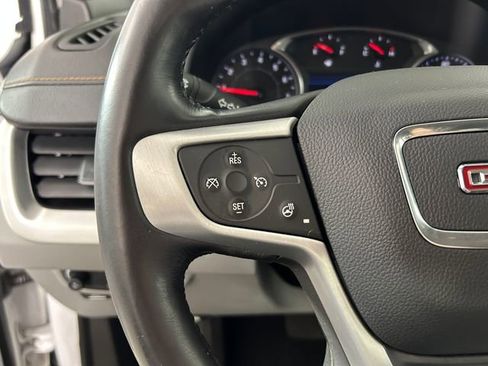 Used 2019 GMC Terrain SLT w/ Preferred Package FWD image 16