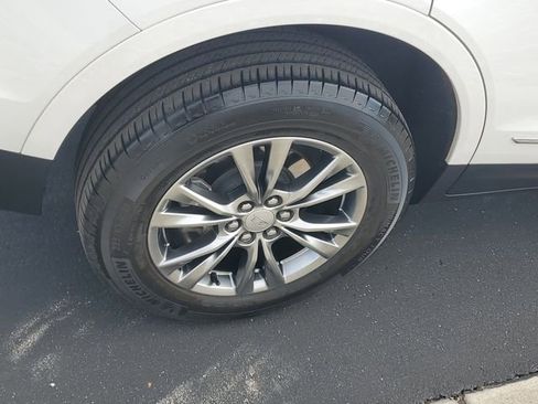 Certified 2023 Cadillac XT5 Premium Luxury w/ LPO, Floor Liner Package image 6