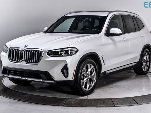 Used 2022 BMW X3 xDrive30i w/ Premium Package 2 image 2