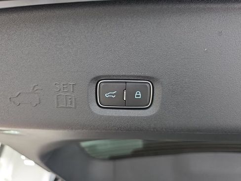 Used 2026 Ford Expedition Active AWD/4WD image 36
