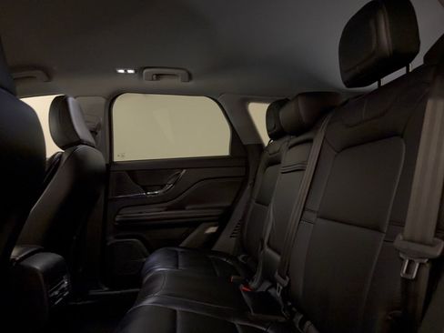 Used 2022 Lincoln Corsair FWD image 25