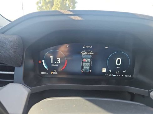 Used 2025 Ford Explorer Active RWD image 20
