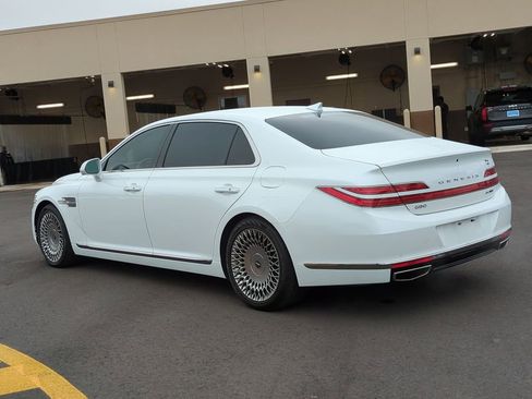 Used 2022 Genesis G90 5.0 Ultimate image 7