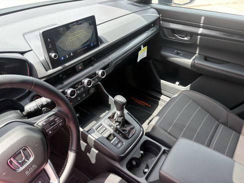 Used 2026 Honda CR-V TrailSport image 17