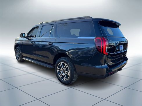 New 2025 Ford Expedition Max Active image 5