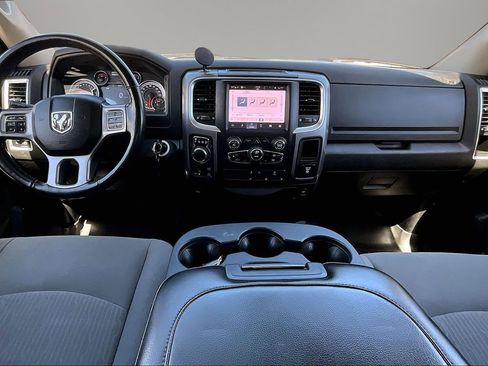 Used 2022 RAM 1500 Classic SLT w/ Electronics Group AWD/4WD image 8