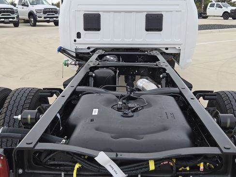 New 2026 RAM 5500 Tradesman w/ Chrome Appearance Group AWD/4WD image 20