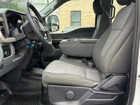 Used 2024 Ford F350 XL image 24