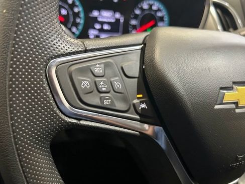Used 2024 Chevrolet Equinox LS FWD image 24