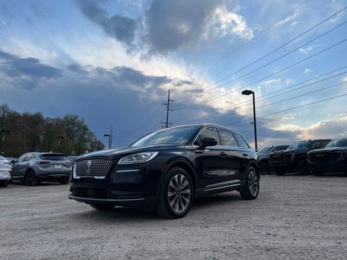 Used 2020 Lincoln Corsair Reserve w/ Equipment Group 201A AWD/4WD image 2