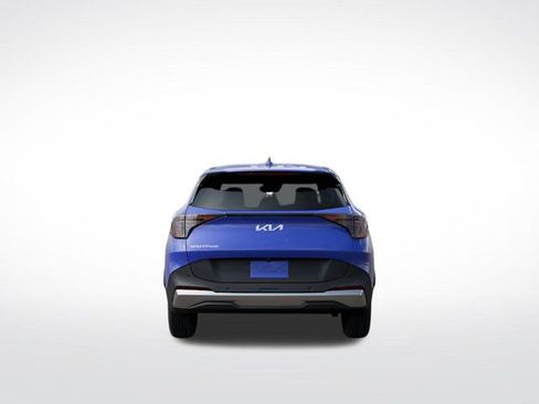 New 2026 Kia Sportage EX FWD image 5