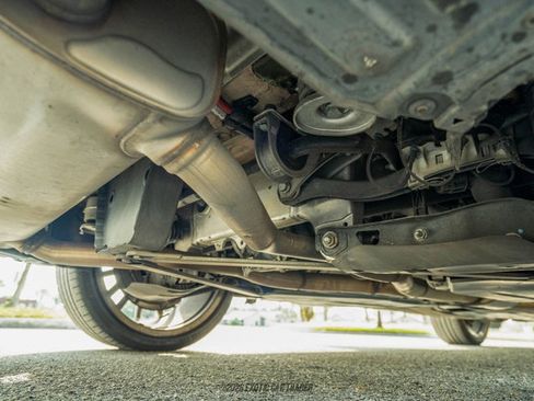 Used 2021 BMW X6 sDrive40i w/ Executive Package image 58