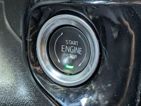 Used 2025 Chevrolet Silverado 2500 LT w/ Convenience Package image 31