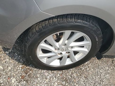 Used 2012 MAZDA MAZDA3 i Touring FWD image 5
