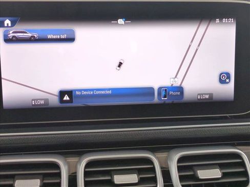 Used 2024 Mercedes-Benz GLS 450 4MATIC image 13