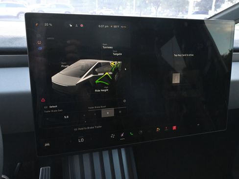 Used 2024 Tesla Cybertruck Cyberbeast AWD/4WD image 12