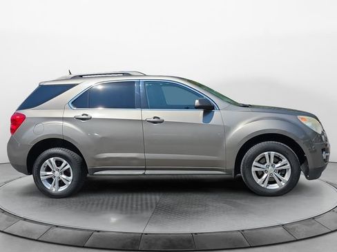 Used 2011 Chevrolet Equinox LT AWD/4WD image 6