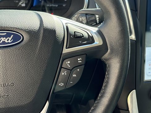 Used 2021 Ford Edge Titanium w/ Equipment Group 301A image 20