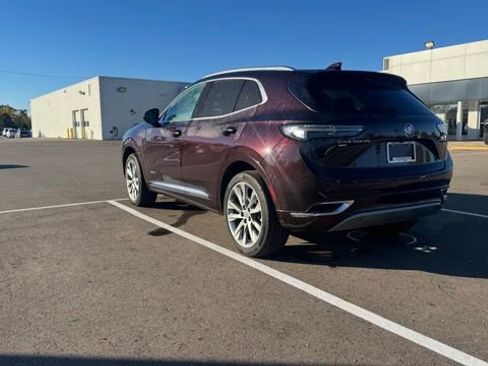 Certified 2022 Buick Envision Avenir w/ Technology Package II image 11