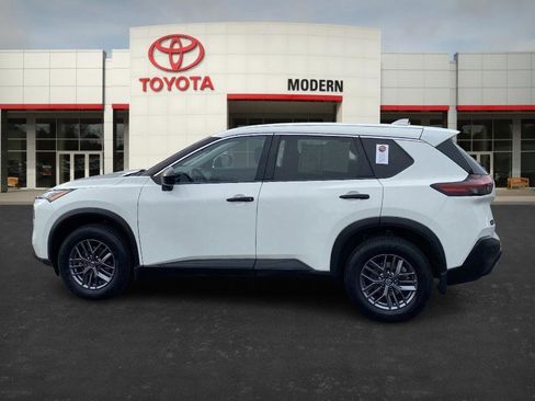 Used 2021 Nissan Rogue S image 7