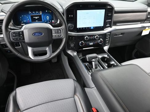 Used 2025 Ford F150 Lariat w/ Equipment Group 501A Mid AWD/4WD image 14