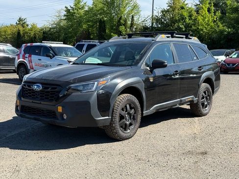 Used 2023 Subaru Outback Wilderness AWD/4WD image 2