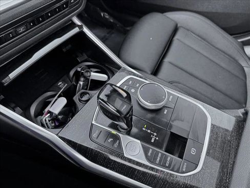 Used 2021 BMW 330i xDrive Sedan w/ Convenience Package image 18
