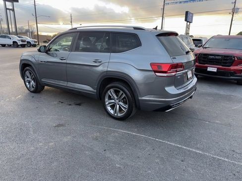 Used 2019 Volkswagen Atlas SEL R-Line image 3