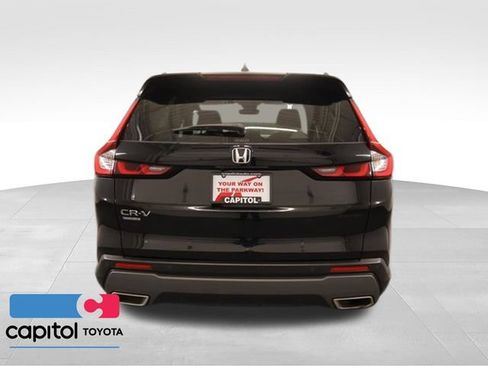 Used 2025 Honda CR-V Sport-L image 3