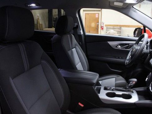Certified 2025 Chevrolet Blazer LT image 10