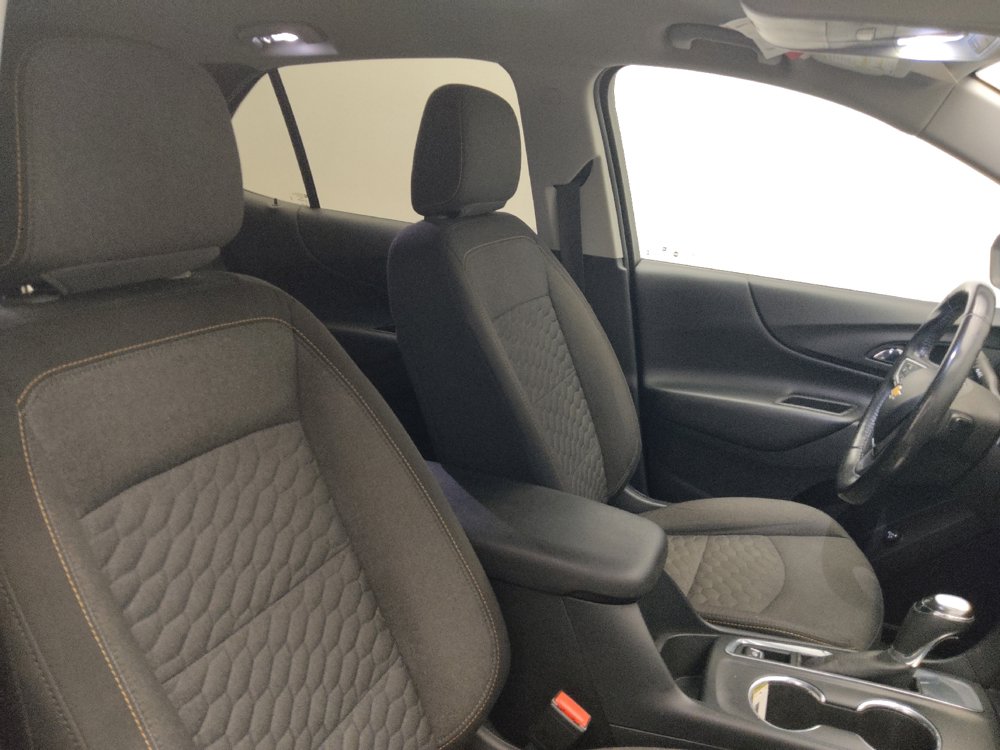 Used 2019 Chevrolet Equinox LT FWD image 21