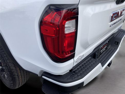 New 2026 GMC Canyon Elevation w/ Convenience Package image 35