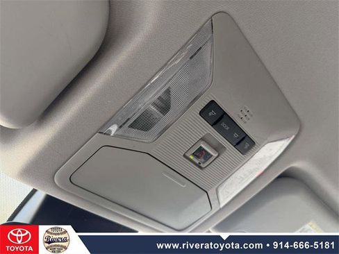 Certified 2022 Toyota RAV4 LE image 22