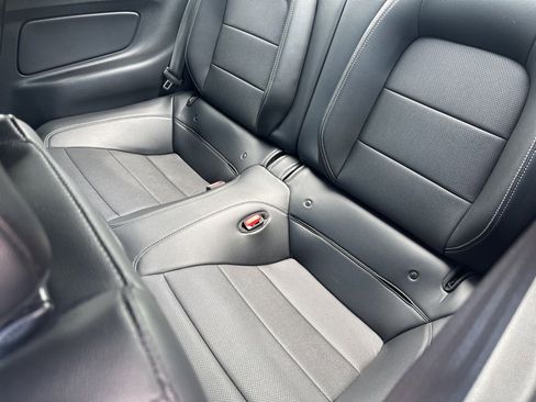 Used 2022 Ford Mustang Premium image 13