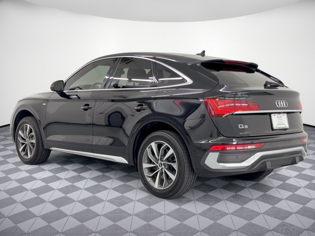 Used 2022 Audi Q5 2.0T Premium Plus w/ Premium Plus Package AWD/4WD image 3