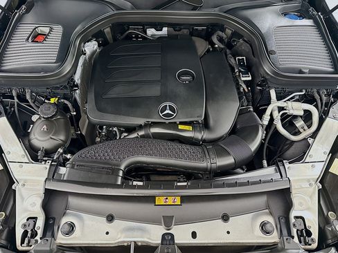 Used 2023 Mercedes-Benz GLC 300 4MATIC Coupe w/ AMG Line image 11
