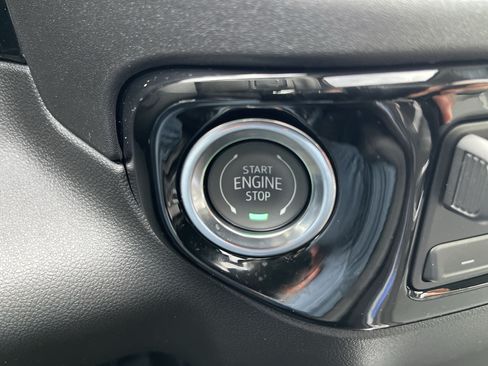 New 2026 GMC Sierra 3500 SLT w/ SLT Premium Package AWD/4WD image 52