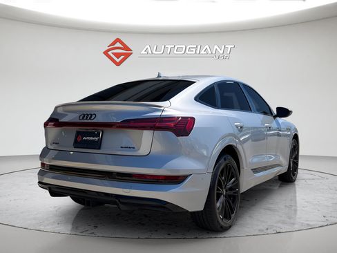 Used 2021 Audi e-tron Premium Plus w/ Premium Plus Package AWD/4WD image 16