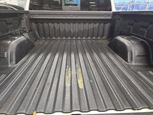 Used 2021 Chevrolet Silverado 1500 LT w/ Z71 Off-Road Package image 29