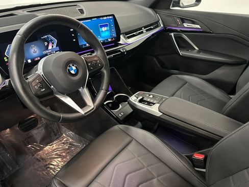 Used 2025 BMW X1 xDrive28i w/ Technology Package AWD/4WD image 10