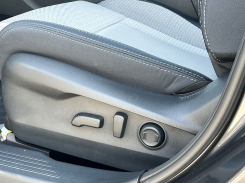 New 2025 Subaru Outback Premium image 23