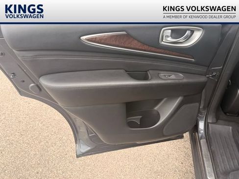 Used 2013 INFINITI JX35 AWD w/ Premium Pkg image 10