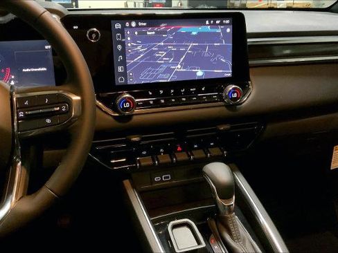 New 2025 GMC Canyon Elevation w/ Convenience Package image 5