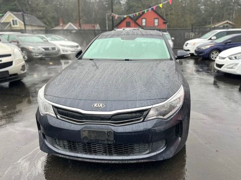 Used 2017 Kia Optima EX image 2