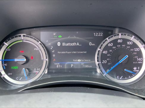 Used 2021 Toyota Highlander XLE image 25